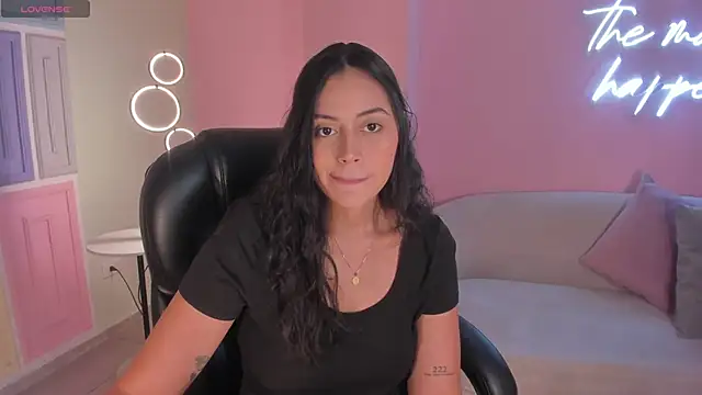 AmbarJames  online show from June 2026 07:13:01 PM
