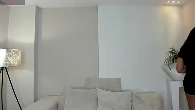 AmbarJames  online show from July 2026 11:38:01 AM