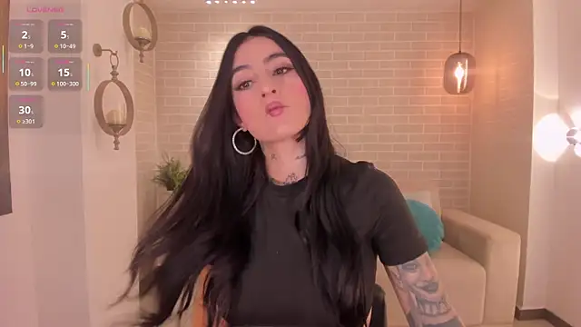 MilaLawrence online show from May 2026 11:50:01 AM