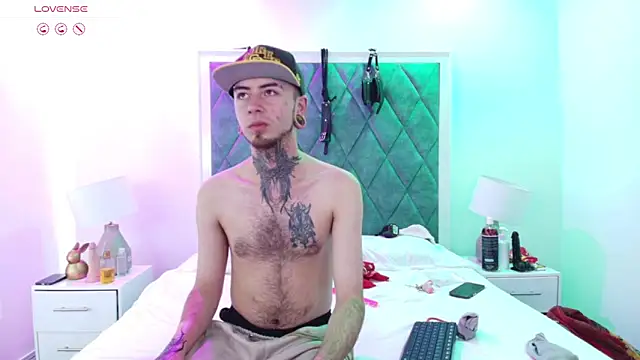 Asha zuri and adam online show from February 2026 12:36:01 PM