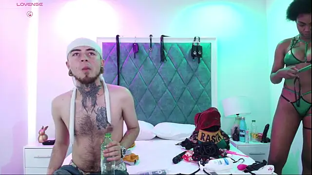 Asha zuri and adam online show from March 2026 12:41:01 PM