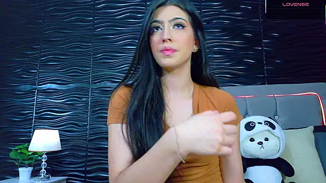 Ambar Bull online show from September 2025 12:38:02 PM