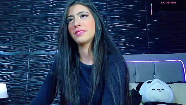 Ambar Bull online show from September 2025 12:26:01 PM