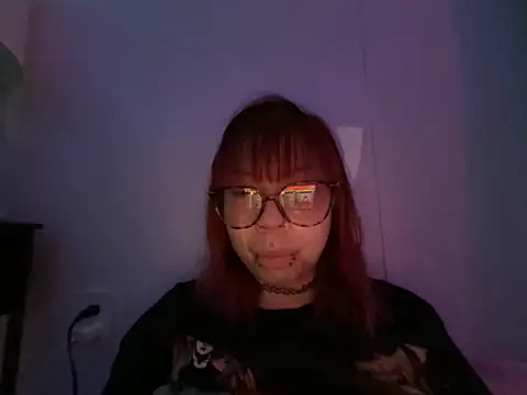 Snapshot of moan4mona chatting on April 2026 04:46:01 AM moan4mona online show from April 2026 04:46:01 AM