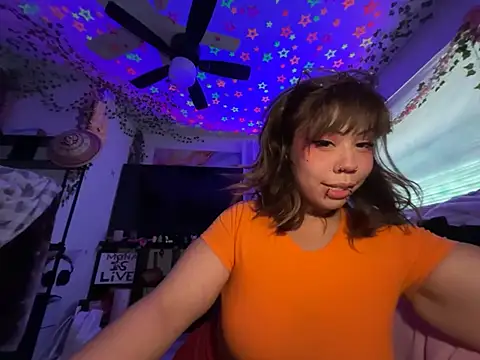 moan4mona online show from June 2026 07:49:01 PM