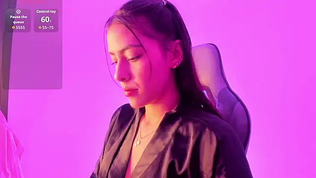 Snapshot of ValkaGrecco chatting on December 2025 02:53:01 AM ValkaGrecco online show from December 2025 02:53:01 AM