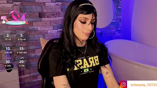 boyfox tay online show from December 2025 03:58:02 AM