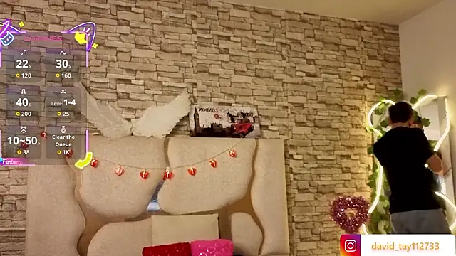 boyfox tay online show from February 2026 07:18:01 PM