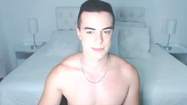 Snapshot of mr_hunterx chatting on October 2025 12:20:01 AM mr hunterx online show from October 2025 12:20:01 AM