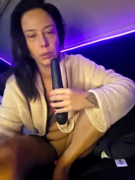 littleladyshelly online show from November 2025 05:29:01 AM