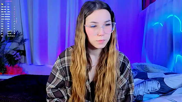 -CindyLou online show from December 2025 05:05:01 AM