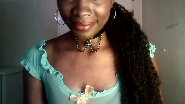 Snapshot of Chatdoll2 chatting on October 2025 05:01:01 PM Chatdoll2 online show from October 2025 05:01:01 PM