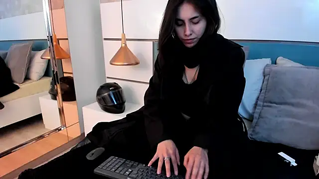 Ashkoreh online show from June 2026 08:14:02 PM