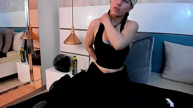 Ashkoreh online show from July 2026 08:16:02 PM