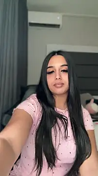 LilMisIndianx online show from April 2026 05:52:01 AM