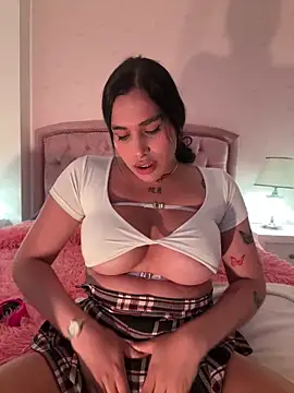 Bella  Wood online show from October 2025 08:37:02 PM