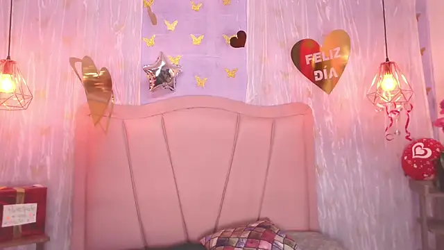 Snapshot of liz7skinny chatting on February 2026 09:24:02 PM liz7skinny online show from February 2026 09:24:02 PM