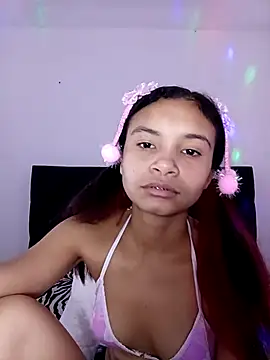 liz7skinny online show from April 2026 09:17:01 PM