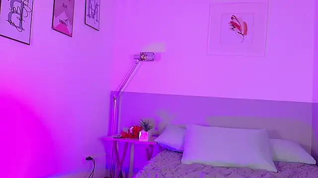 Snapshot of drooling4daddy chatting on December 2025 01:17:04 PM drooling4daddy online show from December 2025 01:17:04 PM