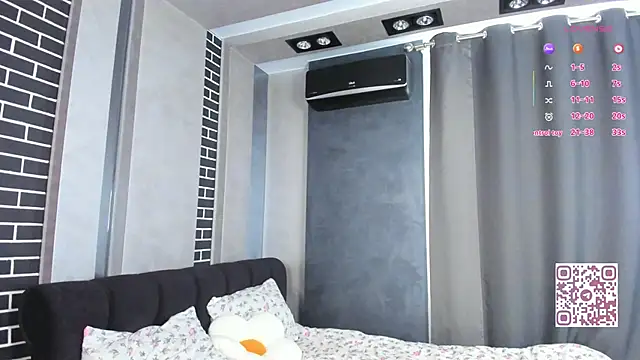 ElvinaRose online show from September 2025 03:40:01 AM