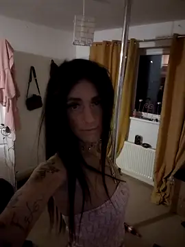 Snapshot of Tannedtattooed69 chatting on February 2026 03:15:01 AM Tannedtattooed69 online show from February 2026 03:15:01 AM