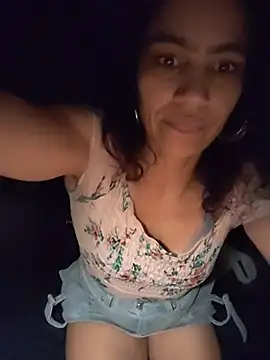 Snapshot of butterflykhash89 chatting on January 2026 01:33:01 AM butterflykhash89 online show from January 2026 01:33:01 AM