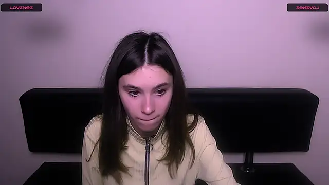 RosaRay  online show from February 2026 07:28:02 AM