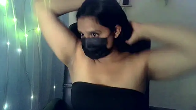 Snapshot of Karan_Ash chatting on November 2025 08:57:01 AM Karan Ash online show from November 2025 08:57:01 AM