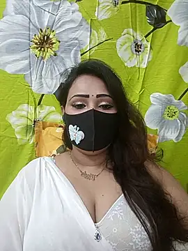 Snapshot of Mow_955 chatting on February 2026 04:58:02 PM Mow 955 online show from February 2026 04:58:02 PM