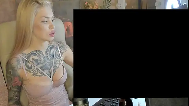 Snapshot of StarMila chatting on September 2025 06:46:02 PM StarMila online show from September 2025 06:46:02 PM