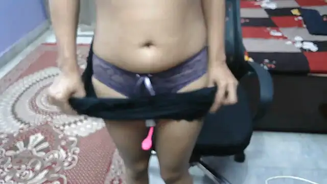 sexyrihana223 online show from August 2026 05:48:02 PM