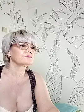 Catty Lady online show from March 2026 07:46:02 PM