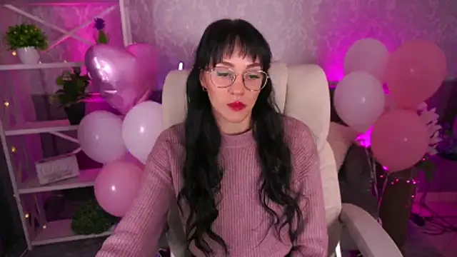 EviLune online show from February 2026 07:27:01 AM