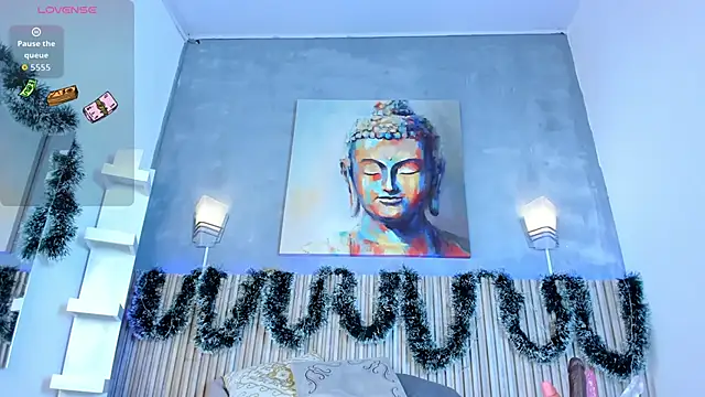 Saracooper   online show from December 2025 03:57:01 AM