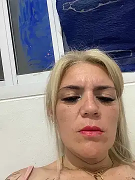 Snapshot of lapola1989 chatting on February 2026 08:52:01 AM lapola1989 online show from February 2026 08:52:01 AM