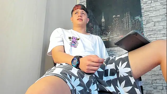 Themasterhades 777 online show from October 2025 08:30:02 PM