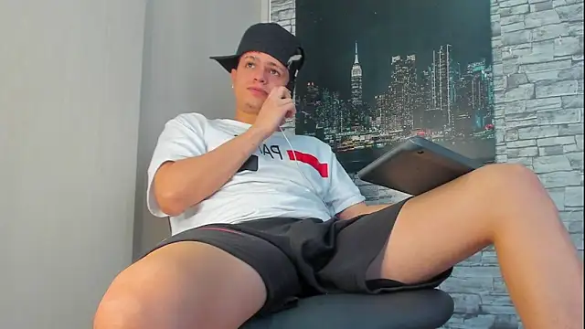 Themasterhades 777 online show from October 2025 08:29:01 PM