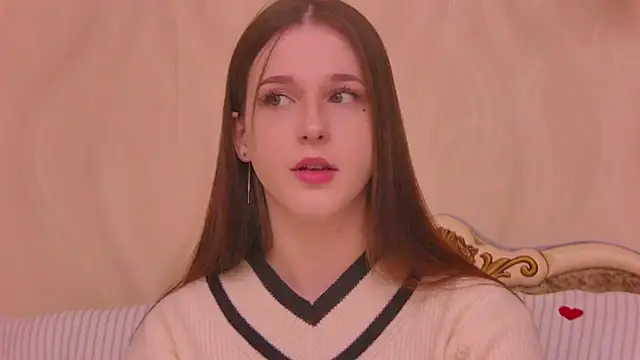 Snapshot of LollaVibe chatting on September 2025 12:43:01 AM LollaVibe online show from September 2025 12:43:01 AM