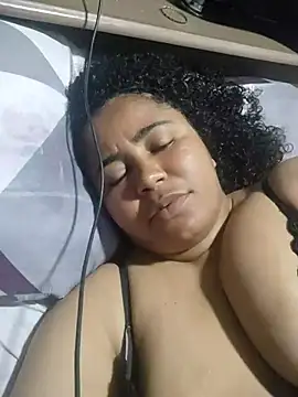 Rafaschuler online show from October 2025 10:43:02 PM