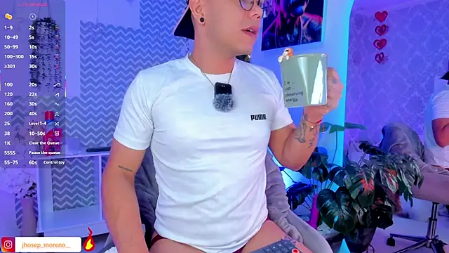 jhosepMoreno online show from May 2026 11:15:01 AM