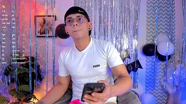 jhosepMoreno online show from July 2026 05:23:02 PM