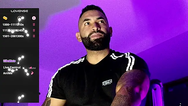 Snapshot of Max-prada chatting on February 2026 01:26:01 AM Max-prada online show from February 2026 01:26:01 AM