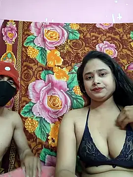 Seducing couple online show from March 2026 05:02:02 AM