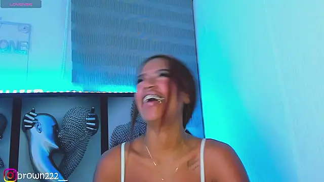 Snapshot of _naomibrown_ chatting on February 2026 04:28:02 AM naomibrown online show from February 2026 04:28:02 AM