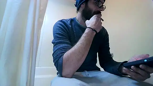 Snapshot of ChristopherMeade chatting on October 2025 12:01:02 AM ChristopherMeade online show from October 2025 12:01:02 AM