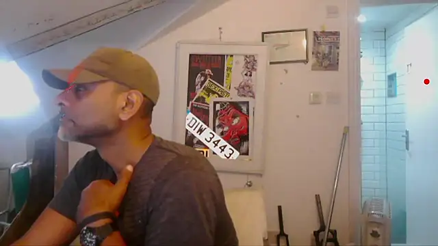 mista sista fista online show from May 2026 12:35:01 PM