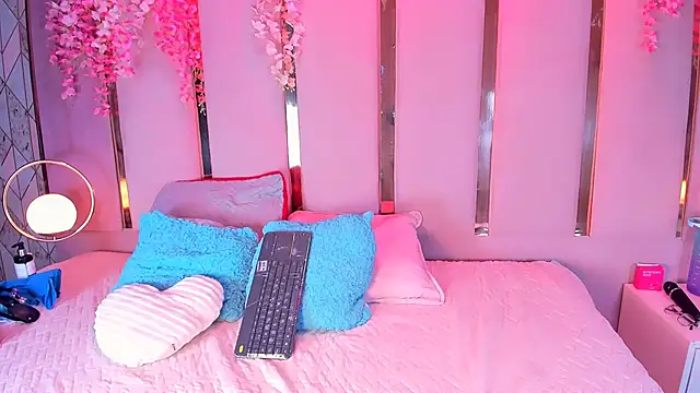 EmmaWilliam1 online show from February 2026 06:40:02 AM