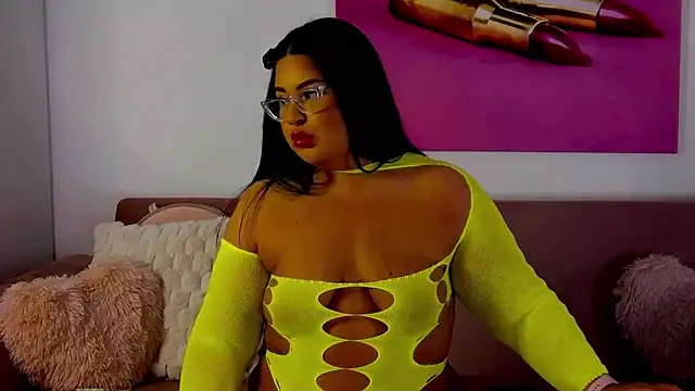 Snapshot of oliviathea chatting on February 2026 10:55:01 PM oliviathea online show from February 2026 10:55:01 PM