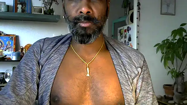 frenchblackc31 online show from January 2026 12:52:01 PM