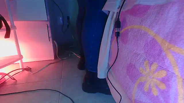 SatiroyNinfa online show from April 2026 10:22:02 PM